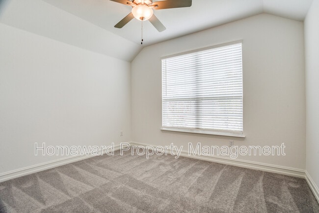 Building Photo - 3617 Cadogan St