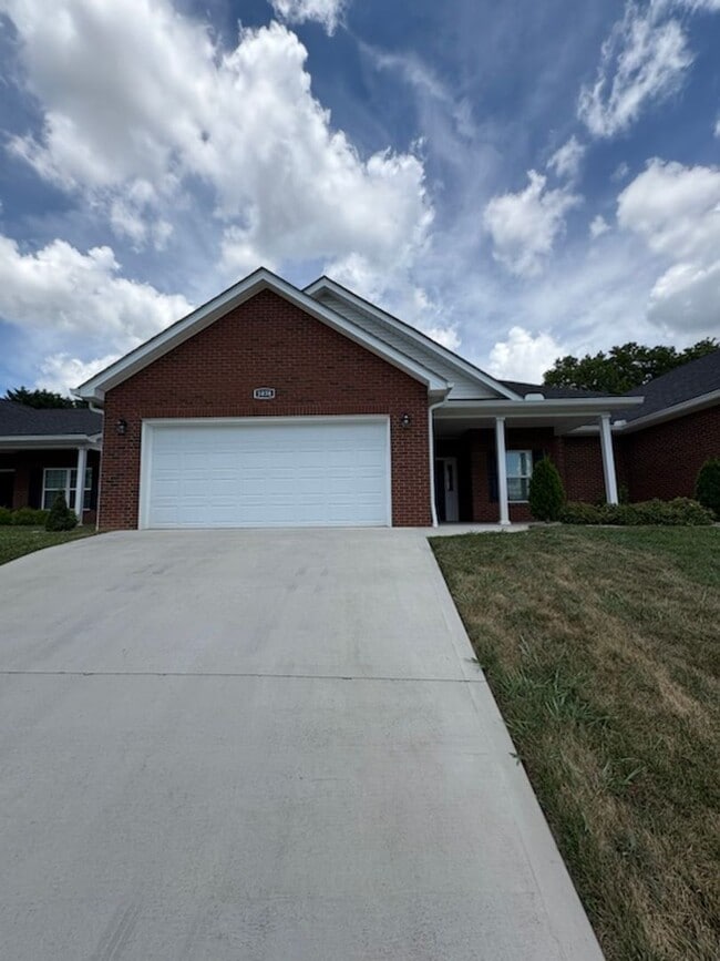 Primary Photo - 1038 Patriot Landing Dr