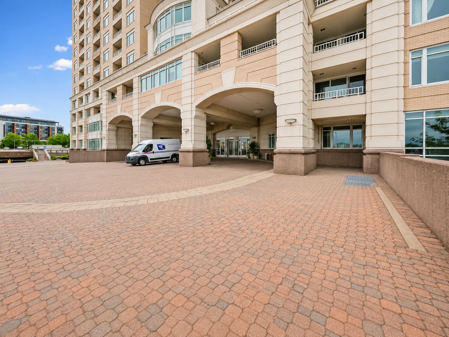 Building Photo - 100 Harborview Dr