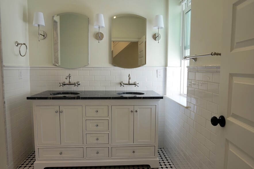 2nd Floor bathroom - 1138 S 24th St