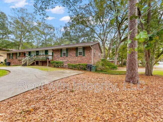 Building Photo - 1835 Portland Ave