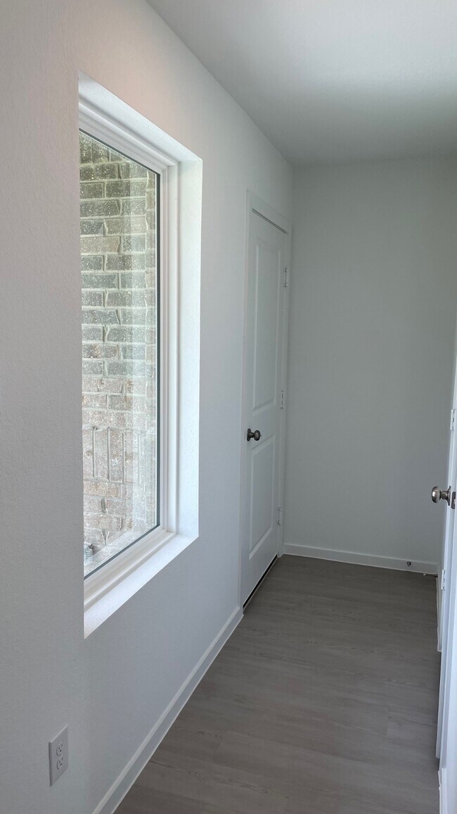 Building Photo - 18031 Valle Cupa Ln