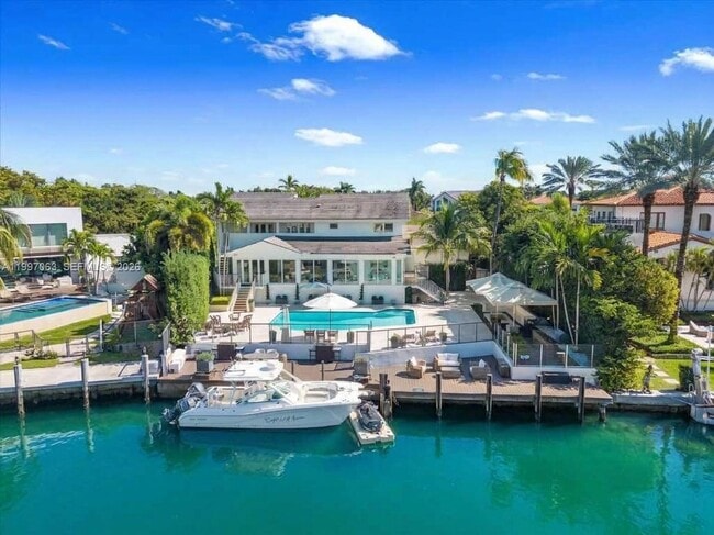 Building Photo - 6832 Sunrise Ct