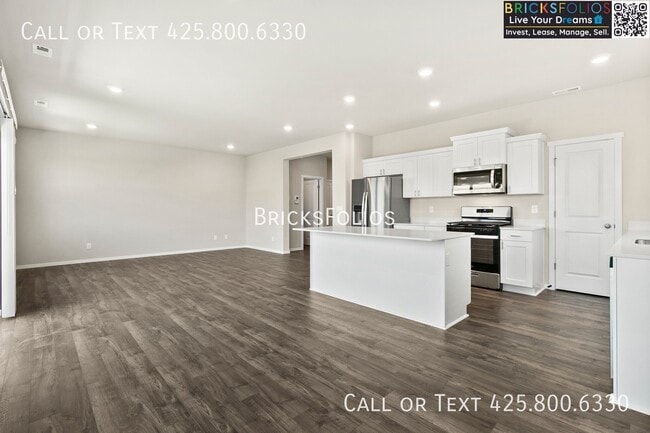 Building Photo - 1342 SW Pendleton Way