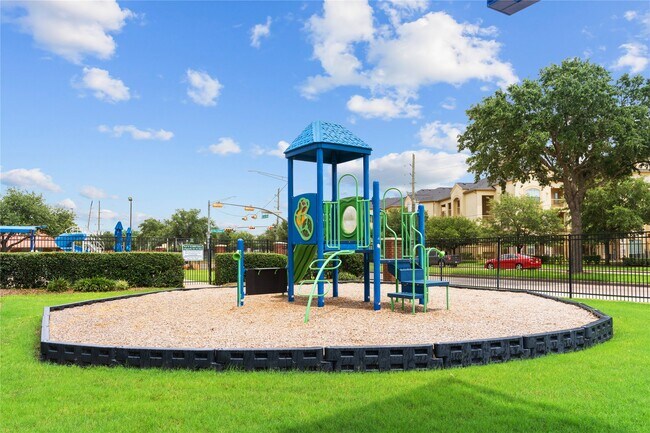 Building Photo - 19511 Ingham Dr