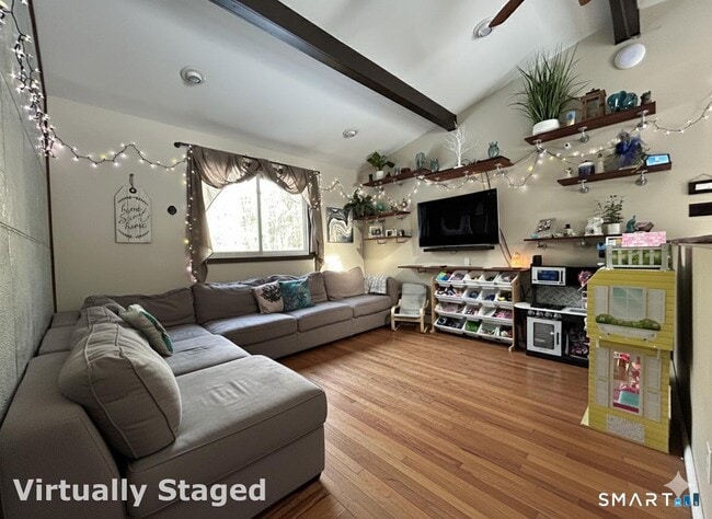 Building Photo - 24 Kellogg Rd