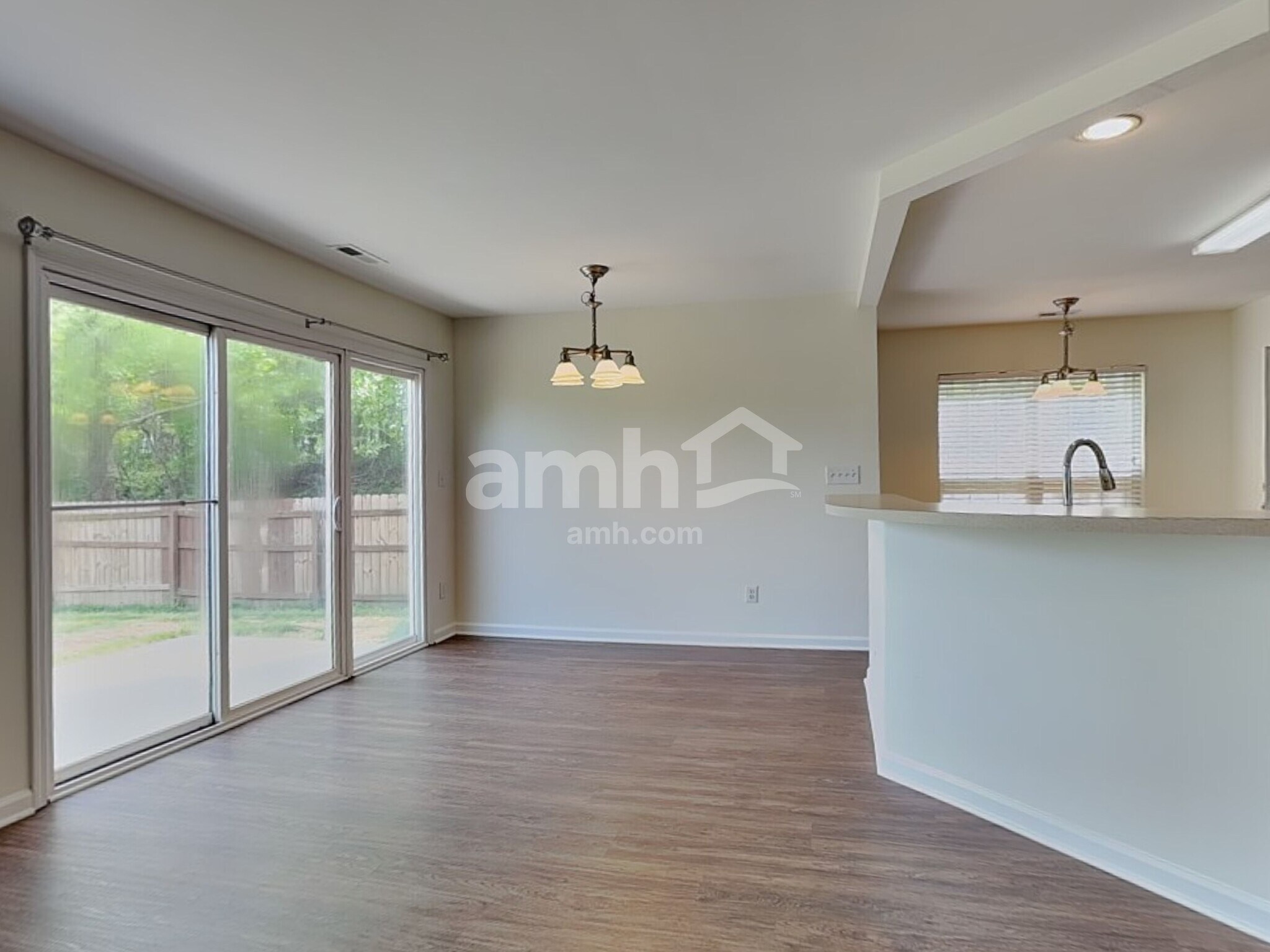 Building Photo - 2002 Gushing Dr