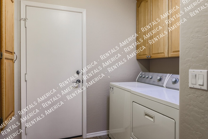 Building Photo - 21171 E Aspen Valley Dr