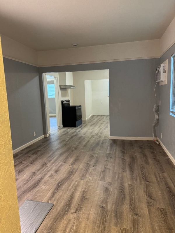 Building Photo - 504 N Stanislaus St