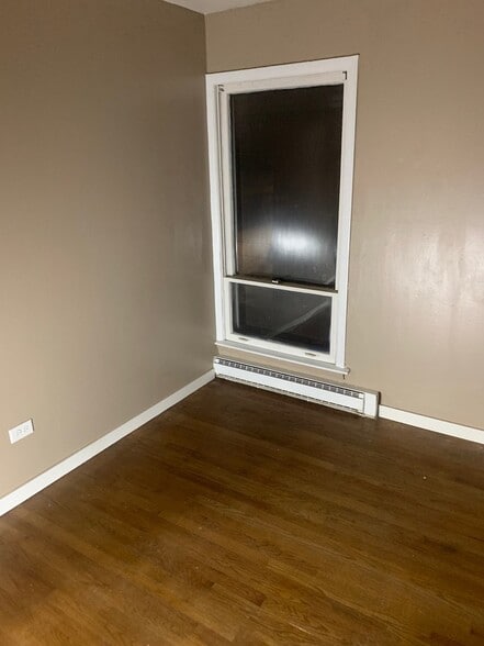 Building Photo - 2138 Hebron Ave