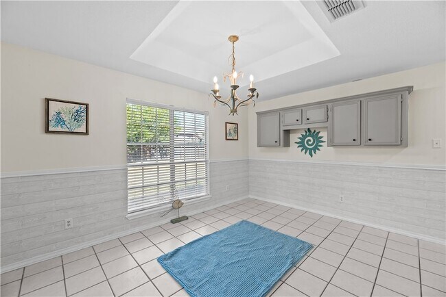 Building Photo - 6302 Penny Ln