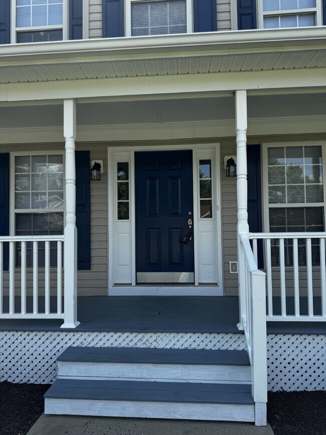 Building Photo - Charming 4 Bed, 2.5 Bath Home in Frederick...