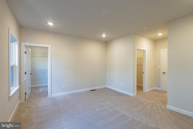 Building Photo - 21835 Express Ter