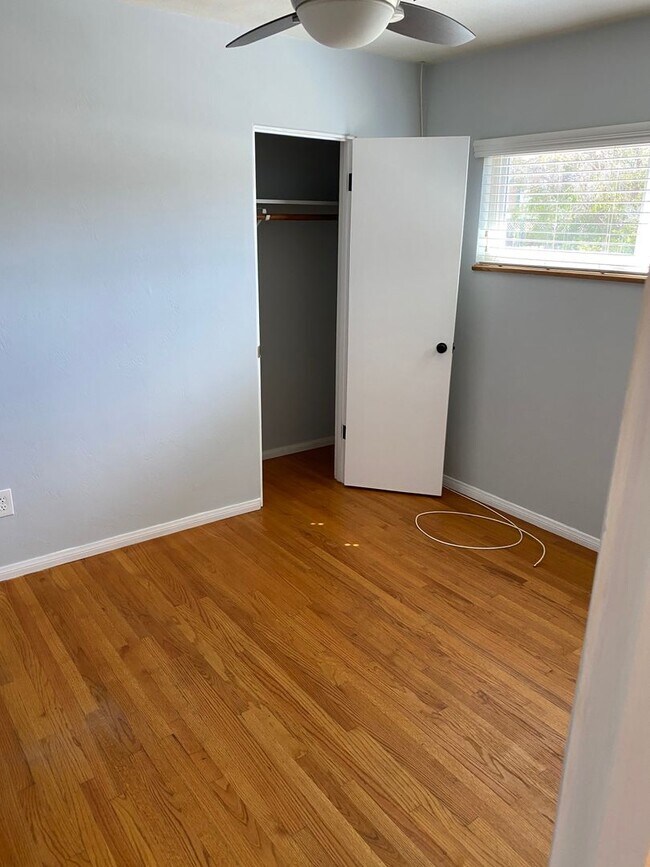 Building Photo - El Cajon 3 BR/1BA Single Family Detached H...