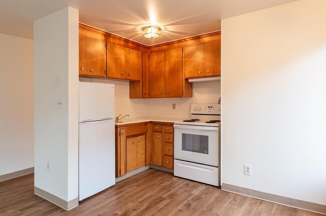 Interior Photo - La Rochelle