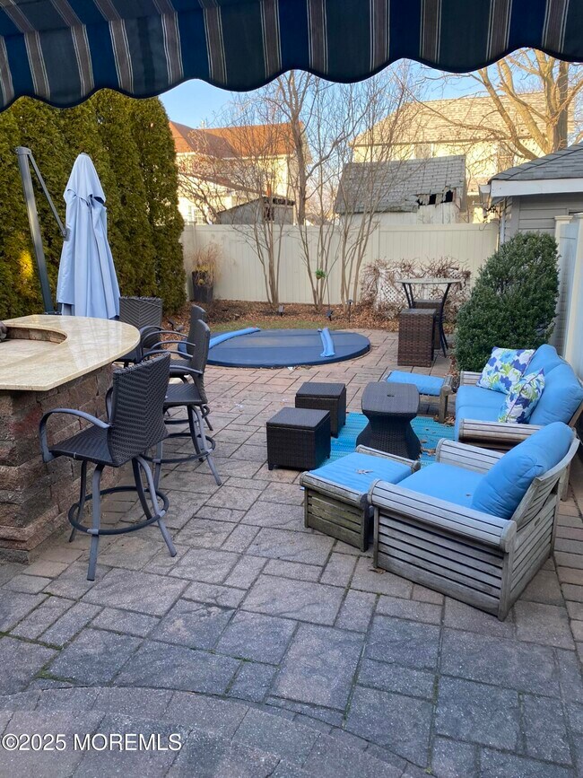 Building Photo - 408 Park Pl Ave