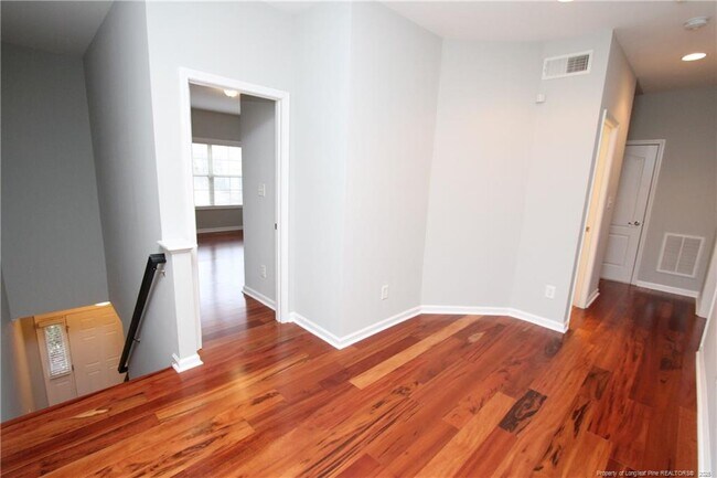 Building Photo - 8367 Primanti Blvd