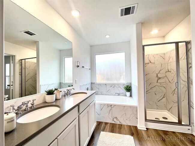 Building Photo - 305 Milliner Lp