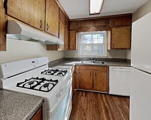 Building Photo - 384 Burr Oak Ct