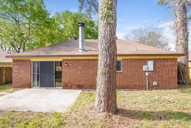 Building Photo - 22714 Timber Dust Cir