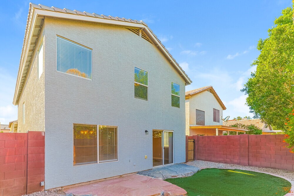 Building Photo - 3719 E Inverness Ave