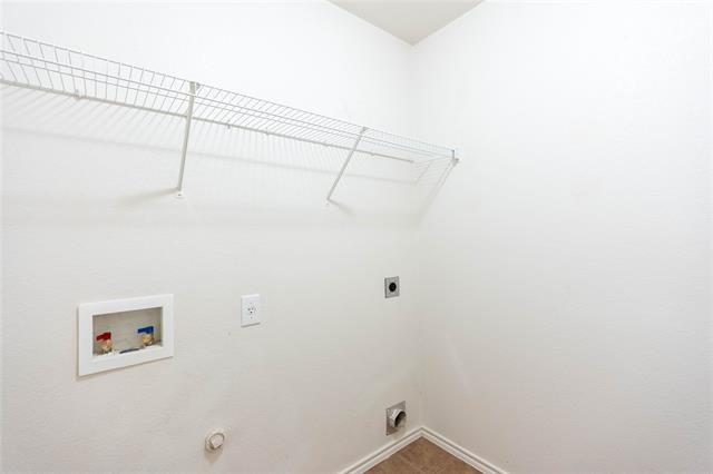Building Photo - 9514 Byron Dr