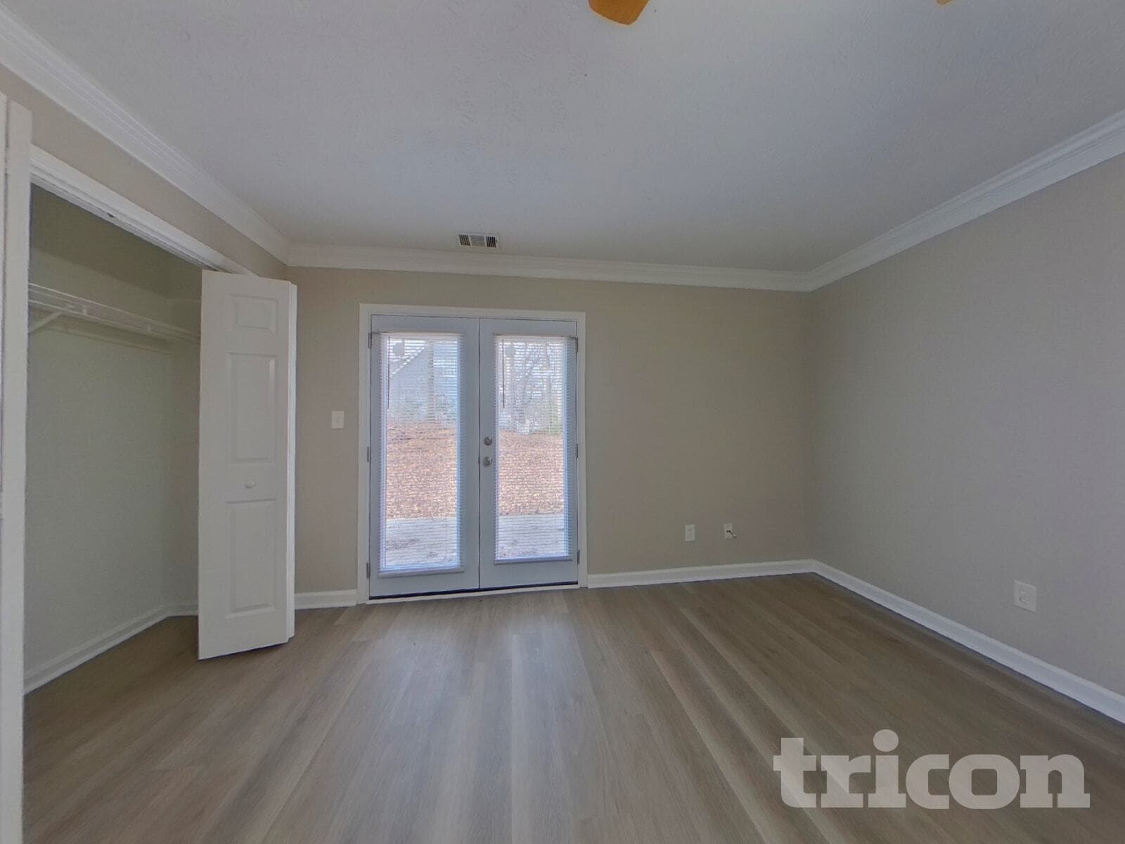 Building Photo - 4122 Autumn Lake Dr