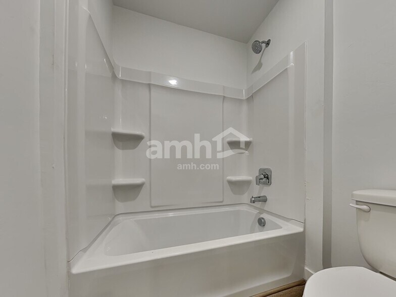 Building Photo - 9653 N Rancho Lozano