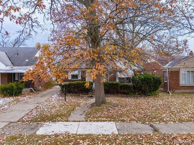 Building Photo - 19412 Sussex St