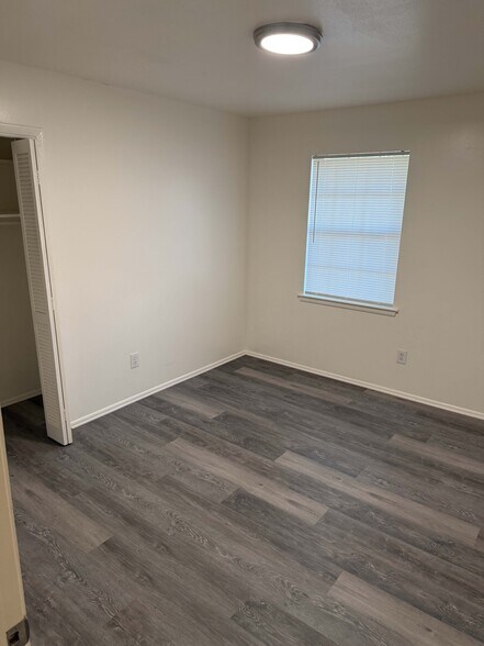 Building Photo - 2065 Camp Wilkes Rd