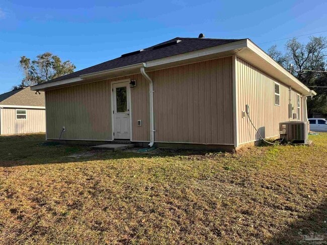 Building Photo - 5370 Harmony Ln