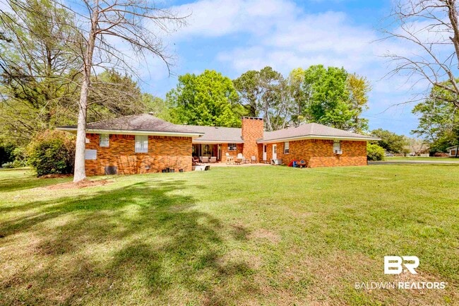 Building Photo - 8960 Morphy Ave