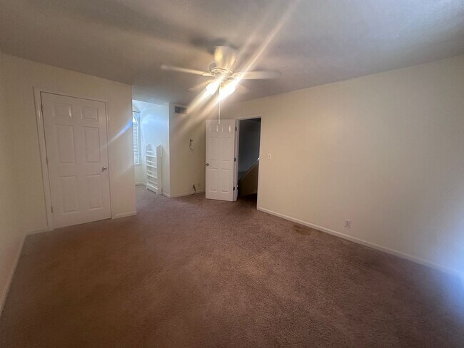 Building Photo - 5307 Silver Wing Blvd