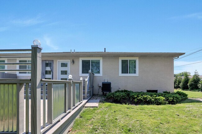 Building Photo - 5763 Stormcroft Ave