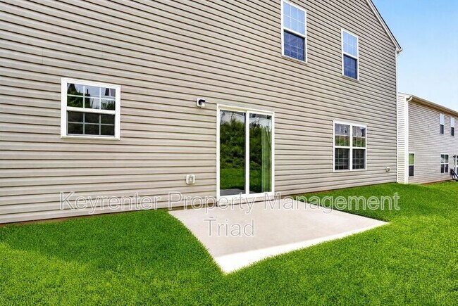 Building Photo - 5109 Black Frst Dr