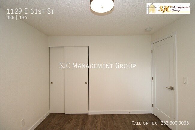 Building Photo - 3 bedroom and one bath home for rent