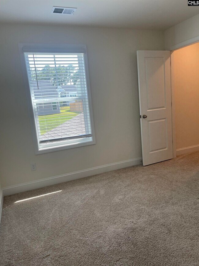 Building Photo - 659 Honeydew Dr