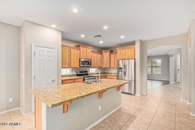 Building Photo - 15064 W Westview Dr