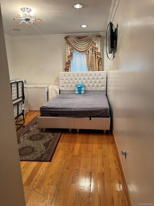 Building Photo - 109-04 Myrtle Ave