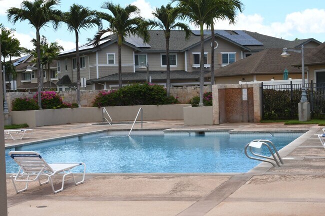 Building Photo - Spinnaker Place - Ewa Beach 3br/2.5ba Town...