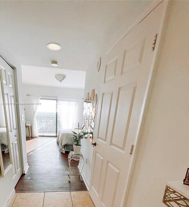 Building Photo - 4242 NW 2nd St