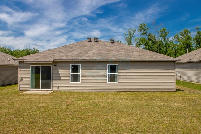 Building Photo - Modern Living in Wisteria: Contemporary 3-Bed 2-Bath Oasis Near I-430