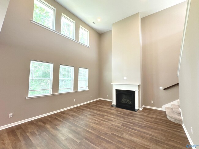Building Photo - 228 Hibiscus Dr