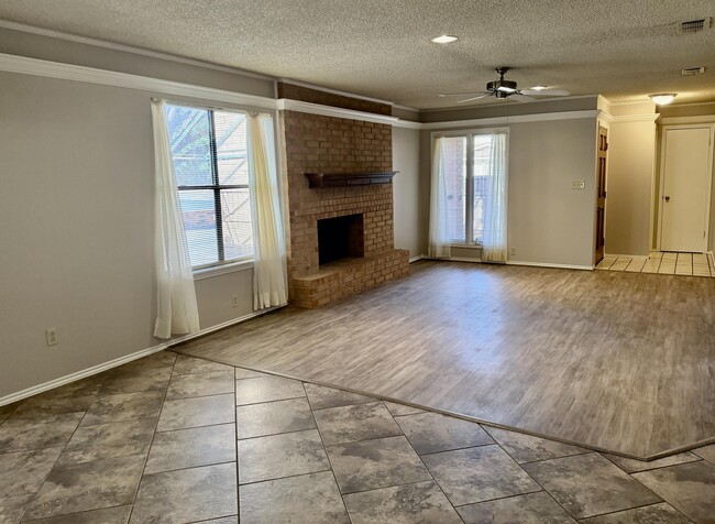 Building Photo - 3315 78th St