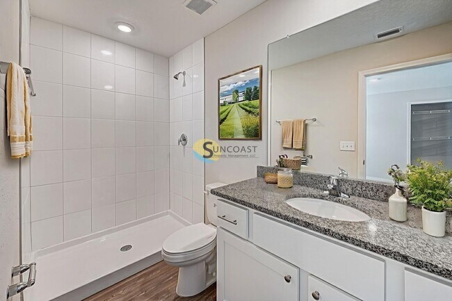 Building Photo - 9580 Hood Rd