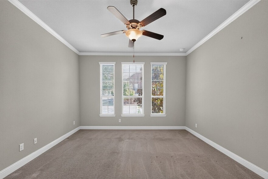 Building Photo - 3716 Carlsbad Way