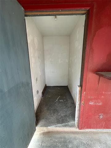 Building Photo - 2212 Viewtop Ln