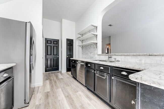 Building Photo - 31302 Baker Lake Dr