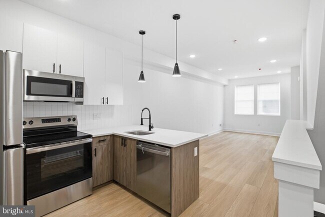 Building Photo - 2503 N 12th St