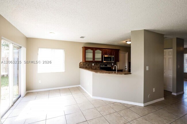 Building Photo - 16546 SW 97th Terrace